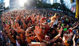 ultra-crowd