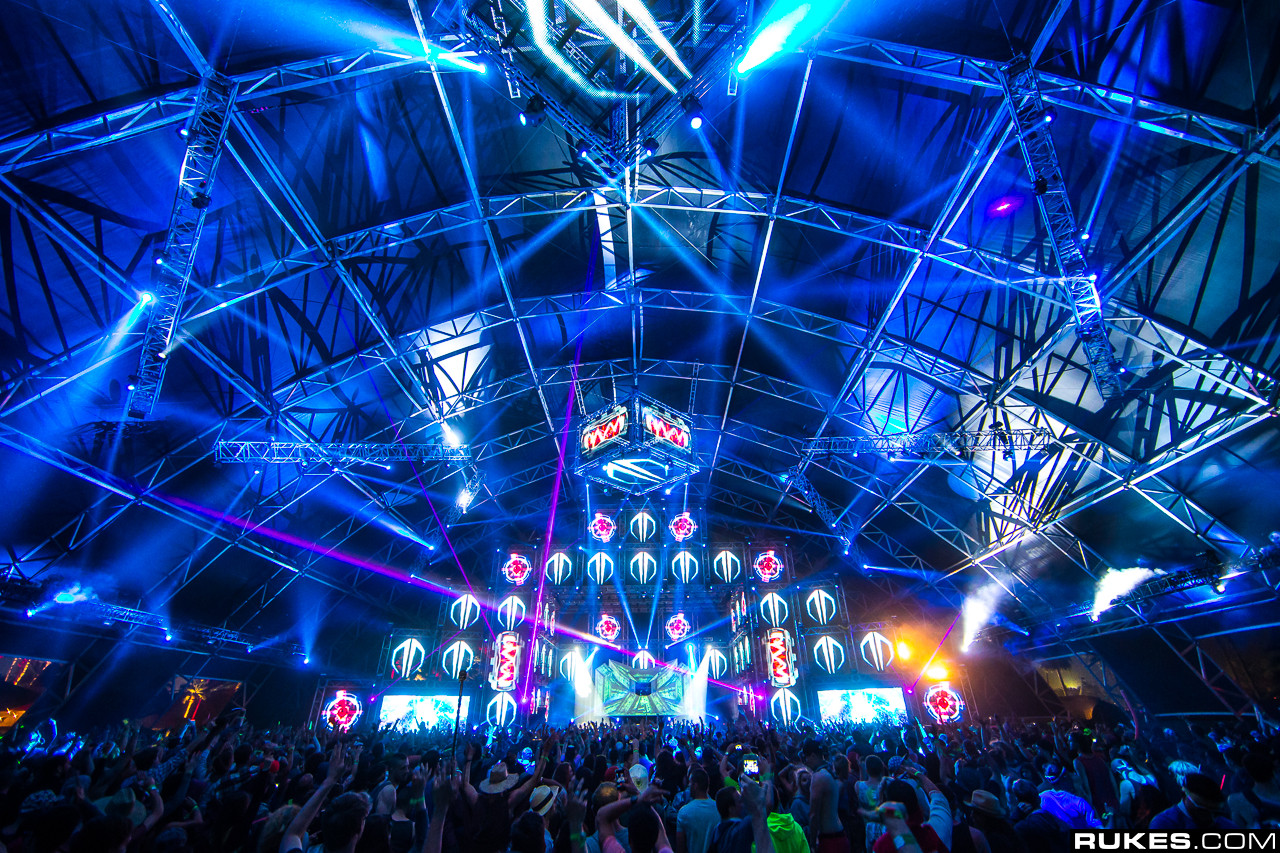 Eye Candy 40 Photos Of Beautiful Edm Festival Stage Designs Electronic Midwest